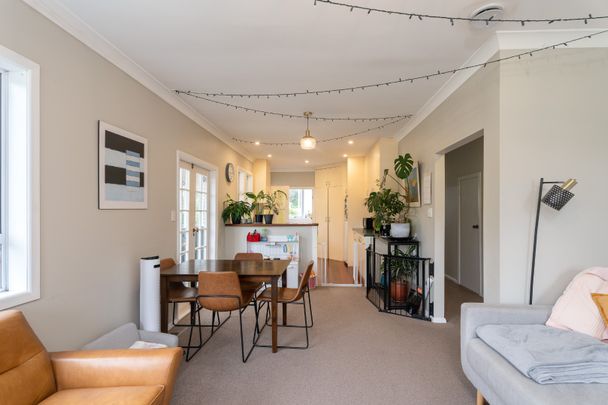 9 Franklyn Road, Tawa - Photo 1