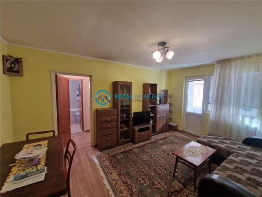 Royal Imobiliare Inchiriere apartament zona Nord - Fotografie 1