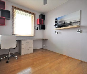 Ursynów Natolin, trzy pokoje, dwa balkony, garaż 64 m² - Photo 3