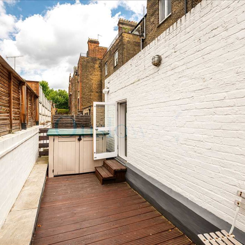 Bramham Gardens, Earls Court - Photo 1