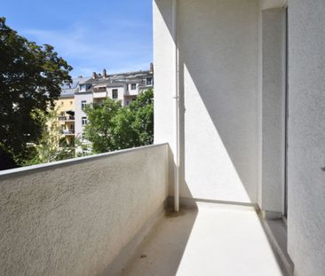 2 Zimmer • Balkon • Tageslichtbad mit Wanne • renoviert • Sonnig • ... - Photo 3