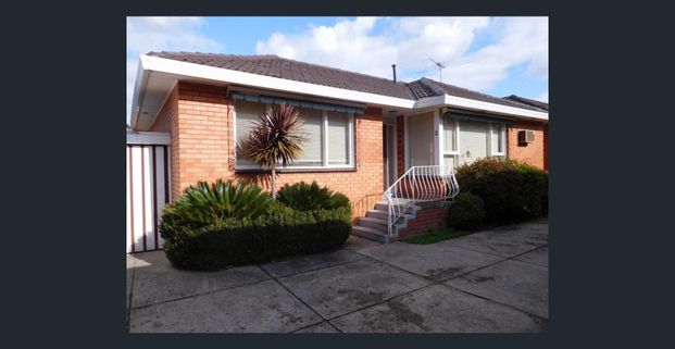 2/193 Grange Road, Glen Huntly, Vic 3163 - Photo 1