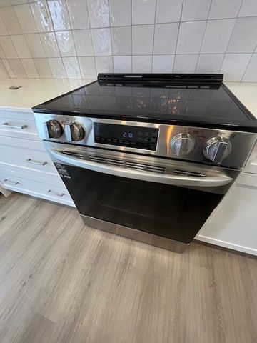 Sylvan Lake 3 Bedroom Newer Townhome – Available Immediately - Photo 5