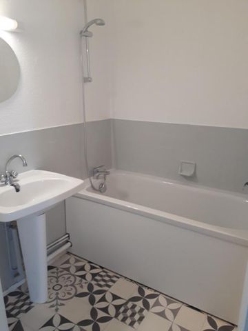 Location Appartement 1 pièce 30m² GRADIGNAN 33170 - Photo 4