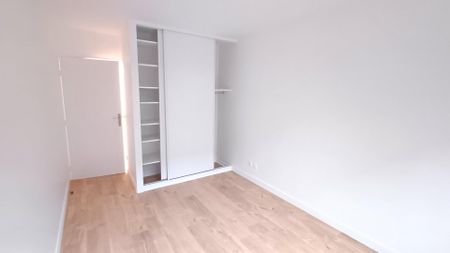 location Appartement T4 DE 86.6m² À PARIS - Photo 3