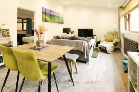 1 bedroom ground floor flat to rent - Photo 2