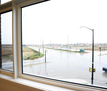 For Lease - 357 Veterans Drive, Brampton, Ontario - Photo 3