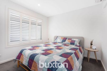 Effortless Coastal Living in the Heart of Bonbeach - Photo 3