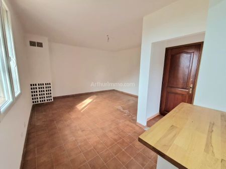 Location Appartement 2 pièces 39 m2 à Draguignan - Photo 2