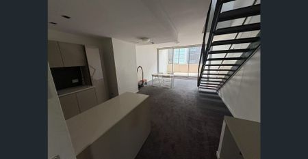 🏡【For Rent】Modern 2-Bedroom Split-Level Apartment in Waterloo - Photo 5