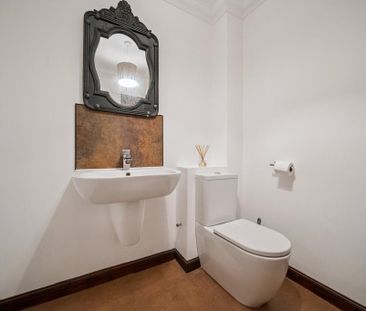 5 bedroom terraced house to rent - Photo 5