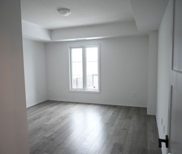 For Lease - 15 Kneeshaw Drive Unit# 115, Barrie, Ontario - Photo 5