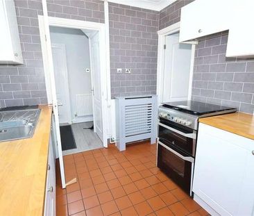 Kent Road, Woking, Surrey, GU22 - Photo 4