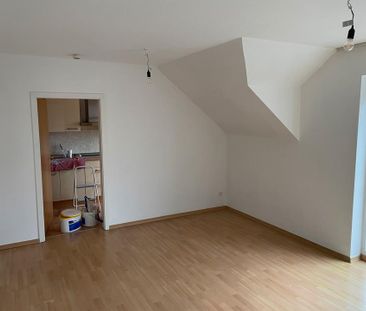 2 Zimmerwohnung mit ausgebautem Spitzboden - Photo 1