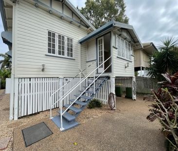 4 Ninth Avenue, Railway Estate QLD 4810 - House For Rent | Domain - Photo 5