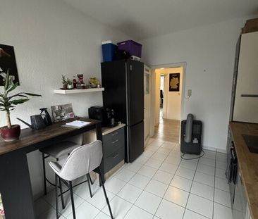 Perfekt geschnittene 2 Zimmerwohnung mit großer Wohnküche und Balko... - Photo 4