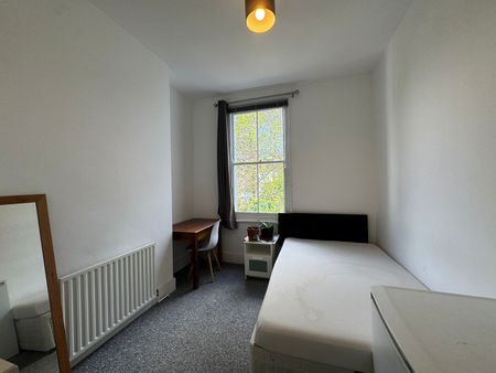 Studio Flat, Mayton St, N7 - Photo 2