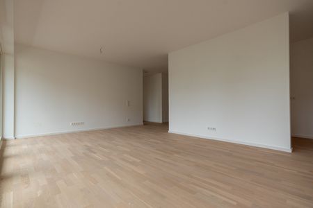 ** 4-Zimmer-Wohnung| großer Balkon | Bad mit Wanne | Gäste-WC | Aufzug | Stellplatz | ab sofort ** - Foto 3