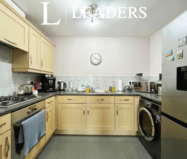1 bedroom flat to rent - Photo 2