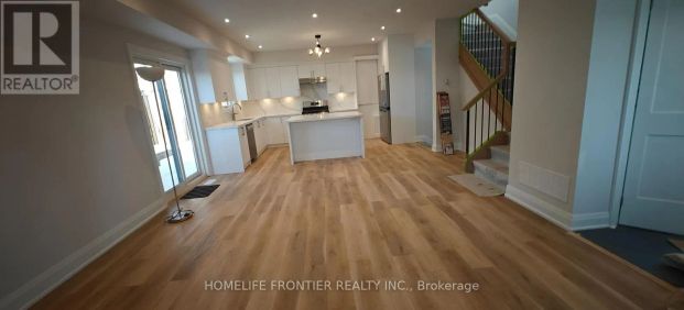 250 CAMERON AVENUE - Photo 1