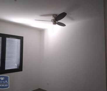 Location Appartement 2 pièces 49m² ST PIERRE 97410 - Photo 3