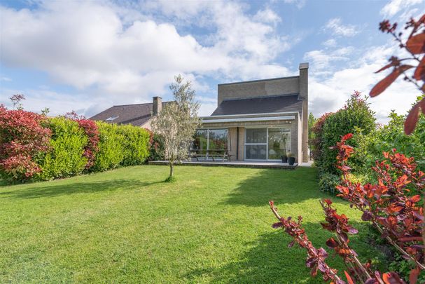 Lichtrijke woning met zuidelijk georiënteerde tuin - Photo 1