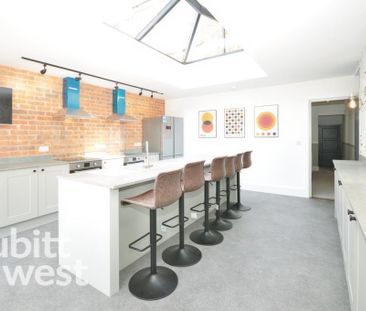 1 bedroom in a house share to rent - Photo 5