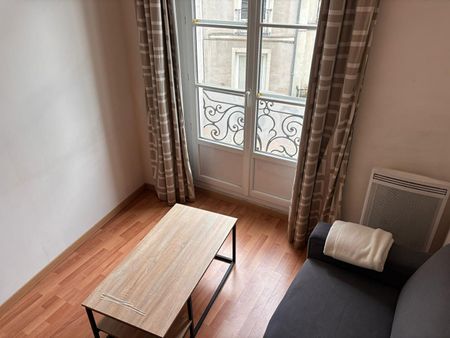 Location Appartement 2 pièces 27m² - Photo 3