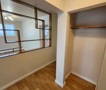 2424 14 Street SW — 2424 14 Street SW - Photo 1