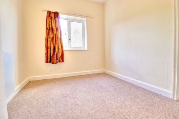 3 bedroom flat to rent, - Photo 1