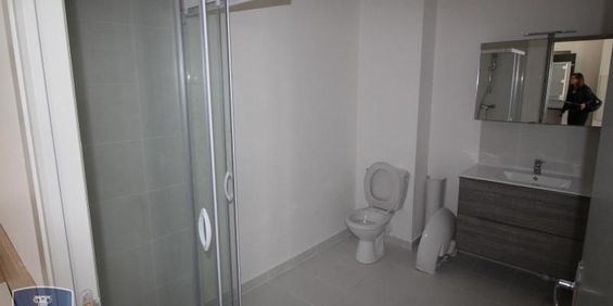 Location Appartement 2 pièces 39m² CAMBRAI 59400 - Photo 3