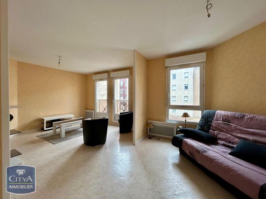 Location Appartement 1 pièce 42m² CHATEAUROUX 36000 - Photo 1