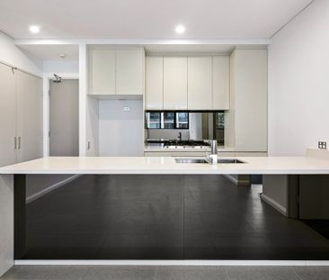 Premium Three-Bedroom Apartment I Spacious Layout & Luxe Interiors - Photo 5