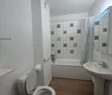 Location Appartement 2 pièces 45m² BESANCON 25000 - Photo 4