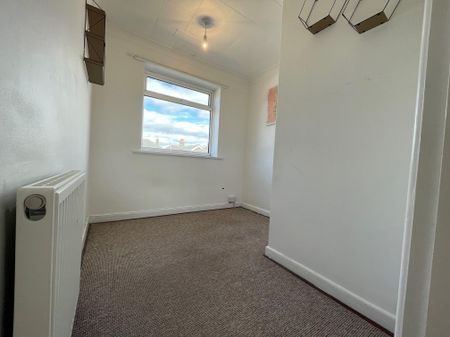 Priestley Road, Bournemouth - Photo 5