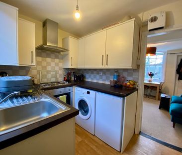 1 bedroom terraced house to rent - Photo 5