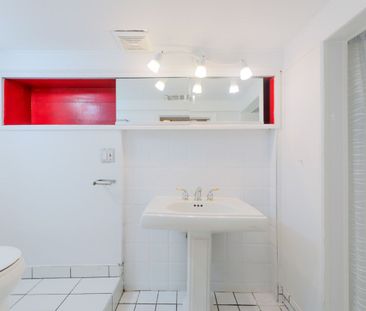 For Lease - 70 Carlaw Avenue Unit# Bsmt, Toronto, Ontario - Photo 3