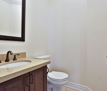 For Lease - 22 Greenforest Grove, Whitchurch-Stouffville, Ontario - Photo 3