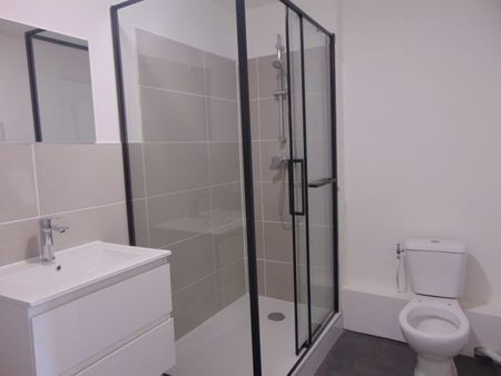 Appartement - 2 pièces - 29 m² - Photo 2