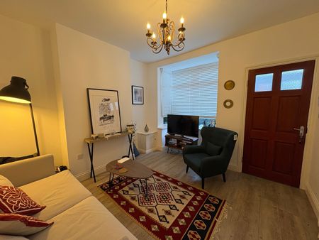 2 Bed Terraced House, Hampton Court Road, B17 - Photo 3