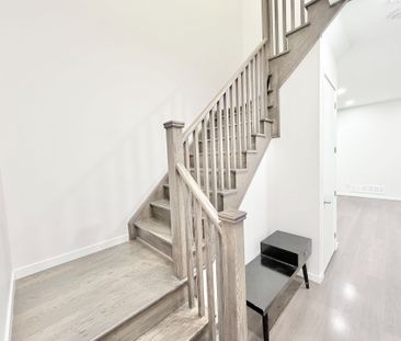 For Lease - 219 Elyse Court, Aurora, Ontario - Photo 5