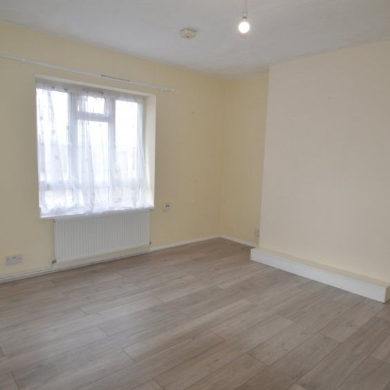 Churchill Road, Langley, Berkshire,SL3 - Photo 1