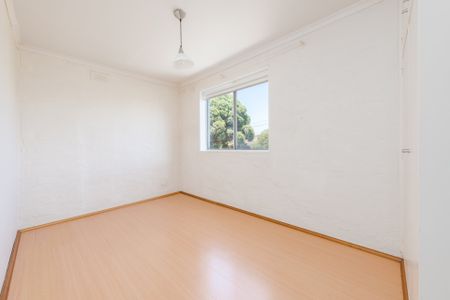 Great First Floor unit in a Central Location - Photo 5