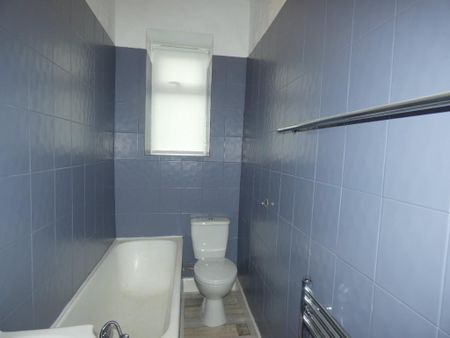 1 bedroom ground floor flat to rent - Photo 4