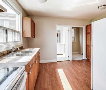 For Lease - 1064 Westmount Avenue Unit# Upper, Mississauga, Ontario - Photo 1