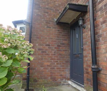 3 bedroom semi-detached house to rent - Photo 6