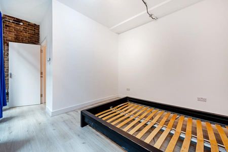 3 bedroom apartment to rent - Photo 4