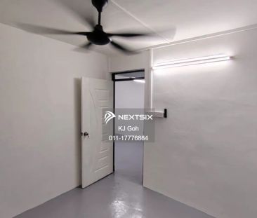 Flat Taman Ungku Tun Aminah - Photo 3