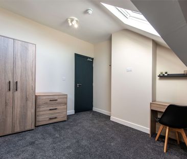 😜 Luxury house share in the heart of Bury 😍 - Photo 5