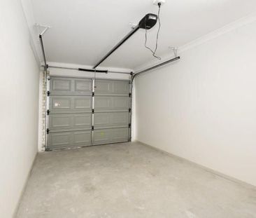 Fantastic 3 bedroom property only minutes from local amenities - Photo 5